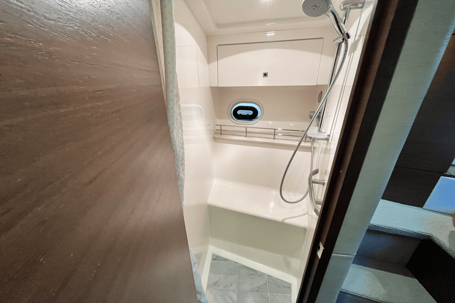 2015 Sea Ray 450 SUNDANCER Image Thumbnail #42