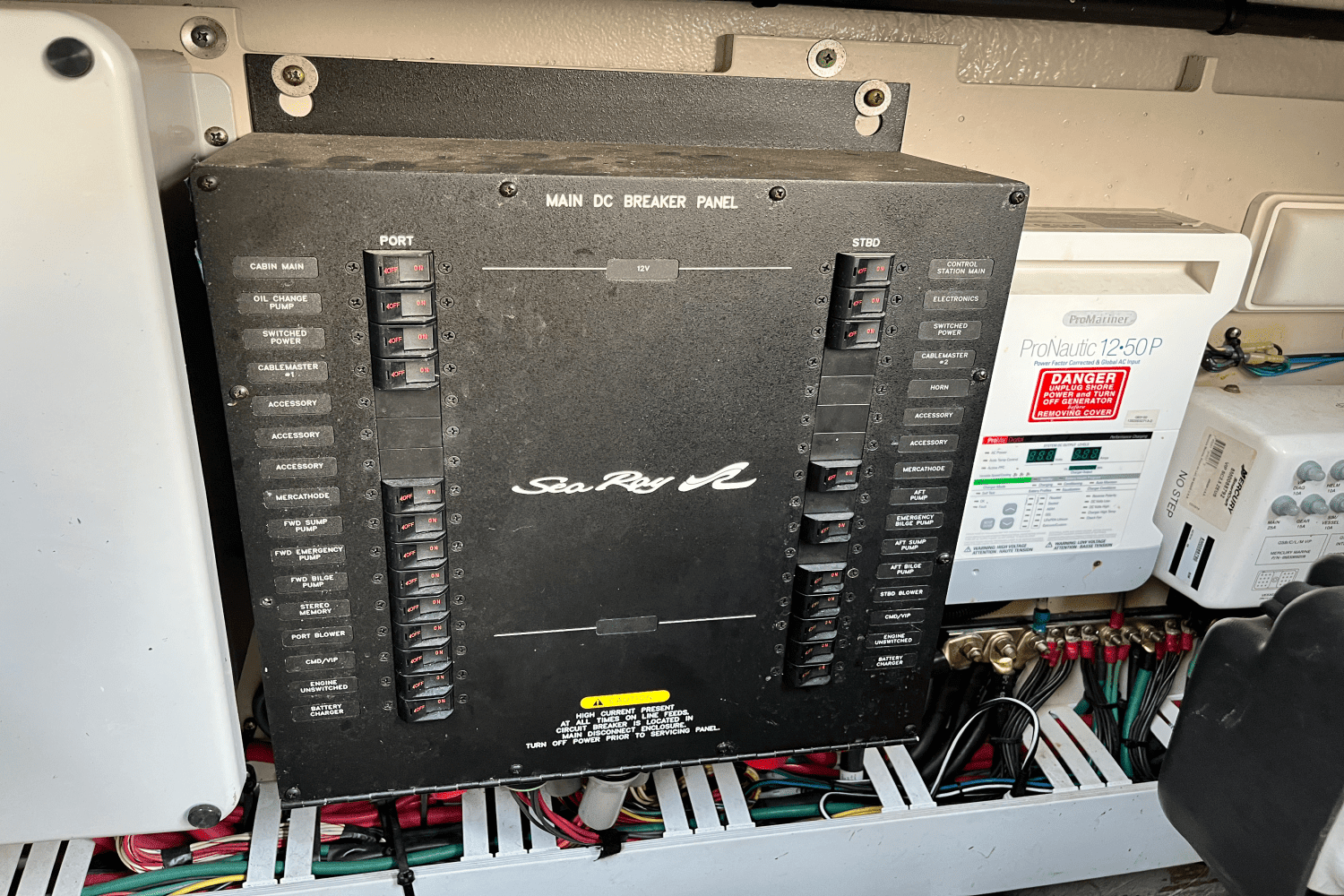 2015 Sea Ray 450 SUNDANCER Image Thumbnail #48