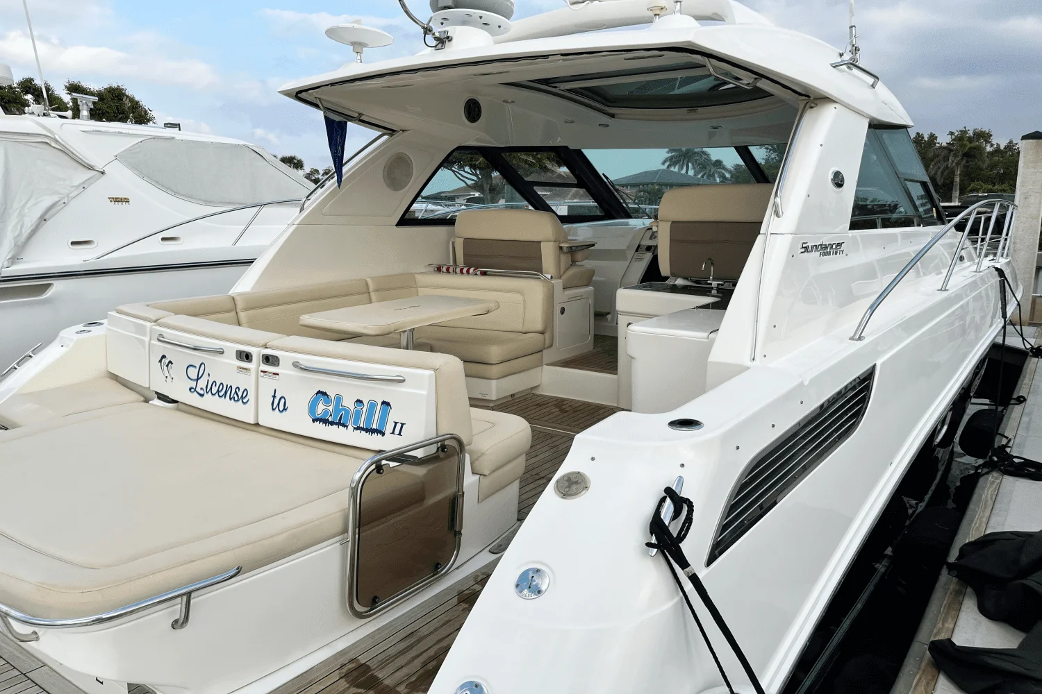 2015 Sea Ray 450 SUNDANCER Image Thumbnail #9