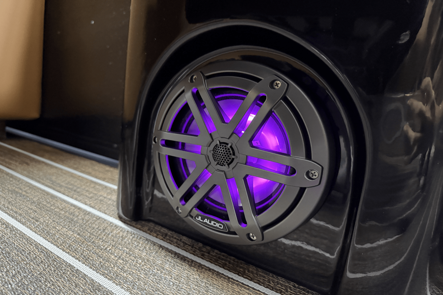 2026 Premier 250SOLARIS Image Thumbnail #27