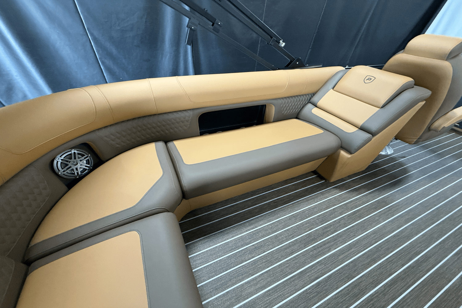 2026 Premier 250SOLARIS Image Thumbnail #42