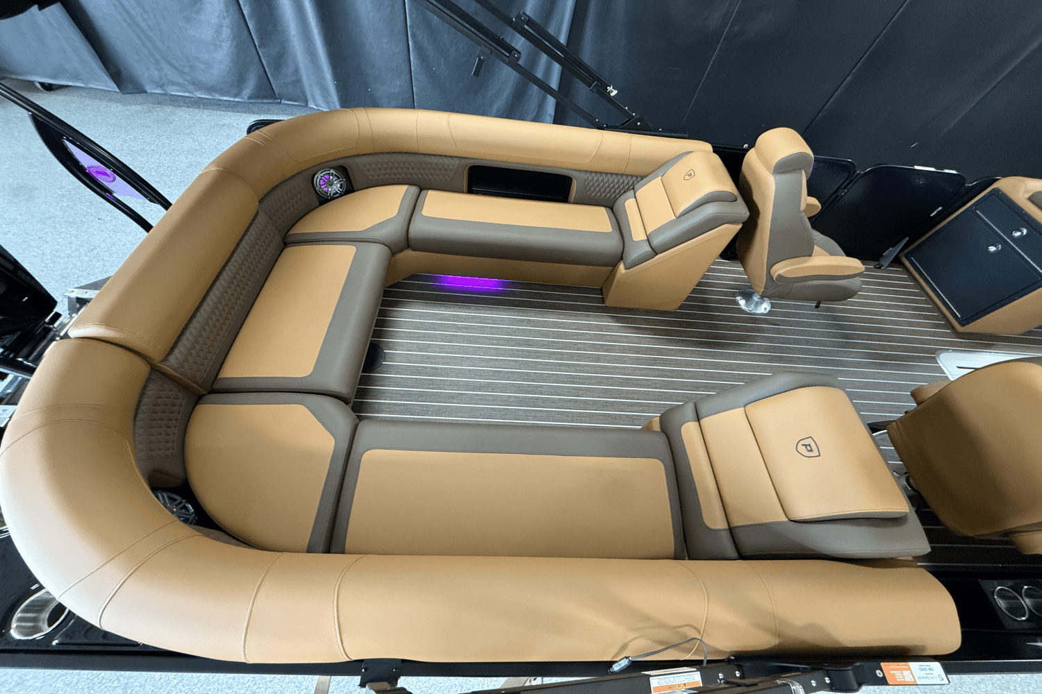 2026 Premier 250SOLARIS Image Thumbnail #7