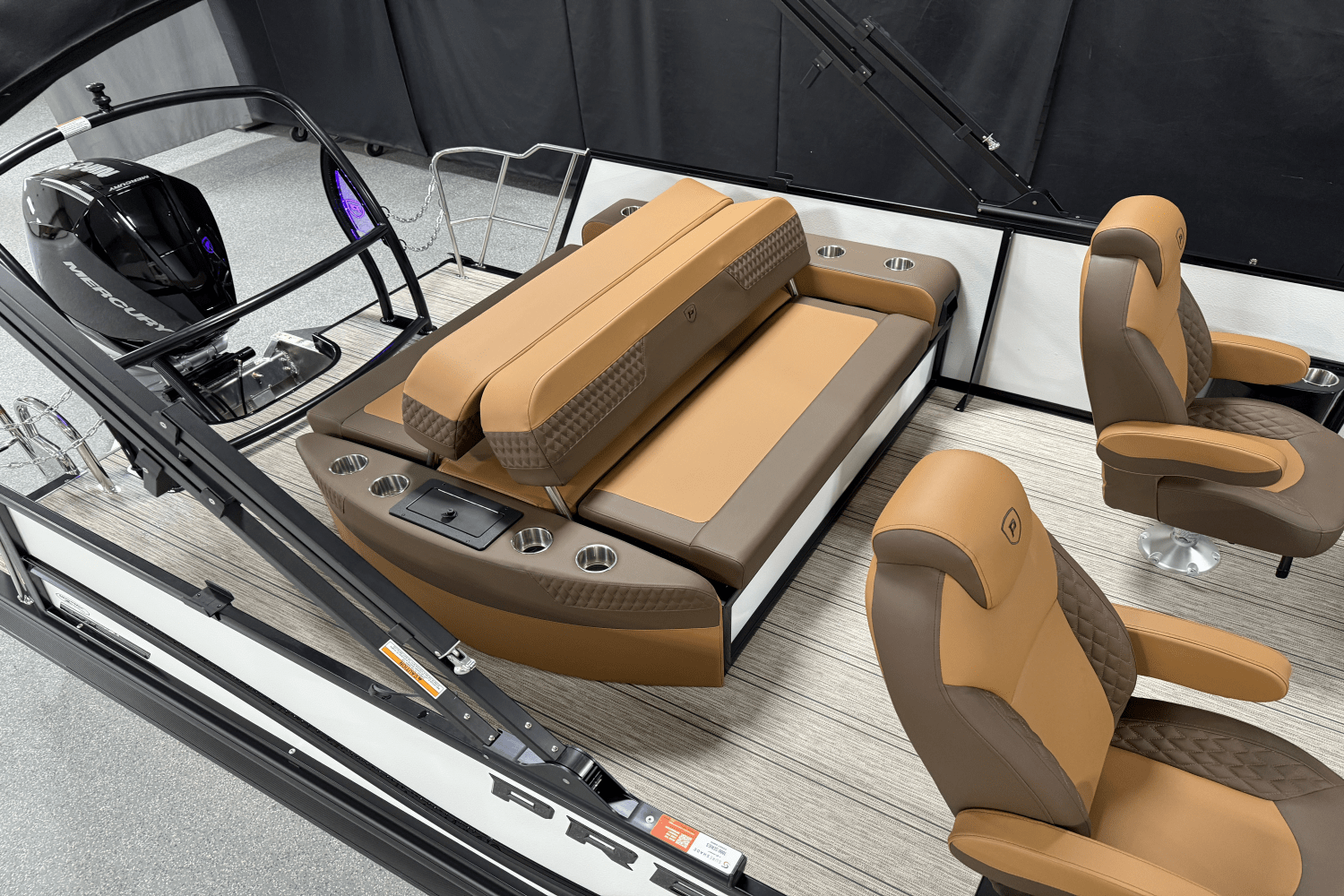 2025 Premier 230 Solaris Image Thumbnail #9