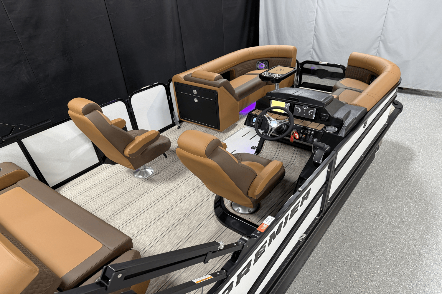 2025 Premier 230 Solaris Image Thumbnail #8