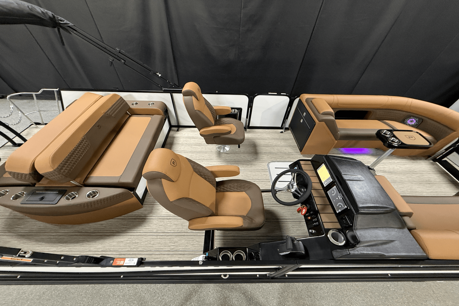 2025 Premier 230 Solaris Image Thumbnail #10
