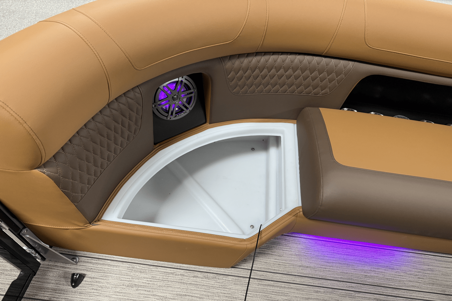 2025 Premier 230 Solaris Image Thumbnail #73
