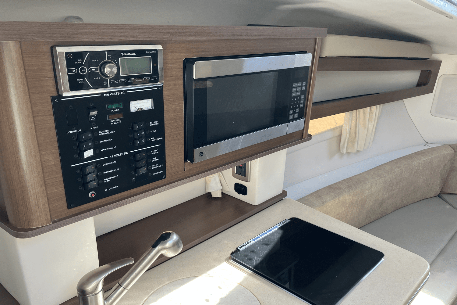 2014 Sea Ray 260 SUNDANCER Image Thumbnail #15