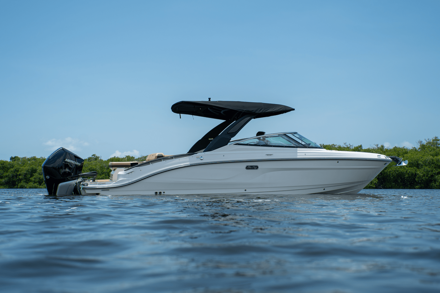 2025 Sea Ray SLX 280 Image Thumbnail #30
