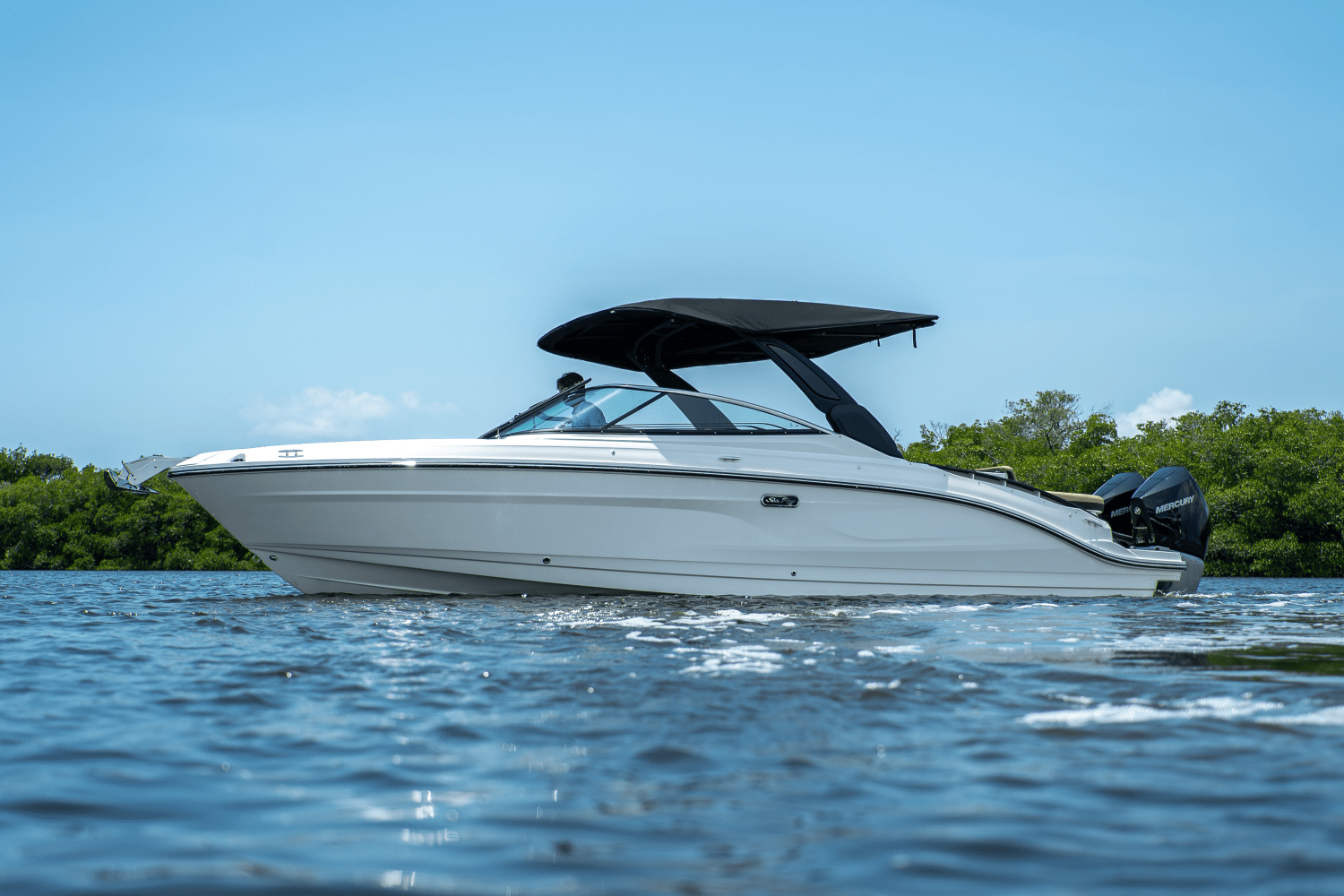 2025 Sea Ray SLX 280 Image Thumbnail #25