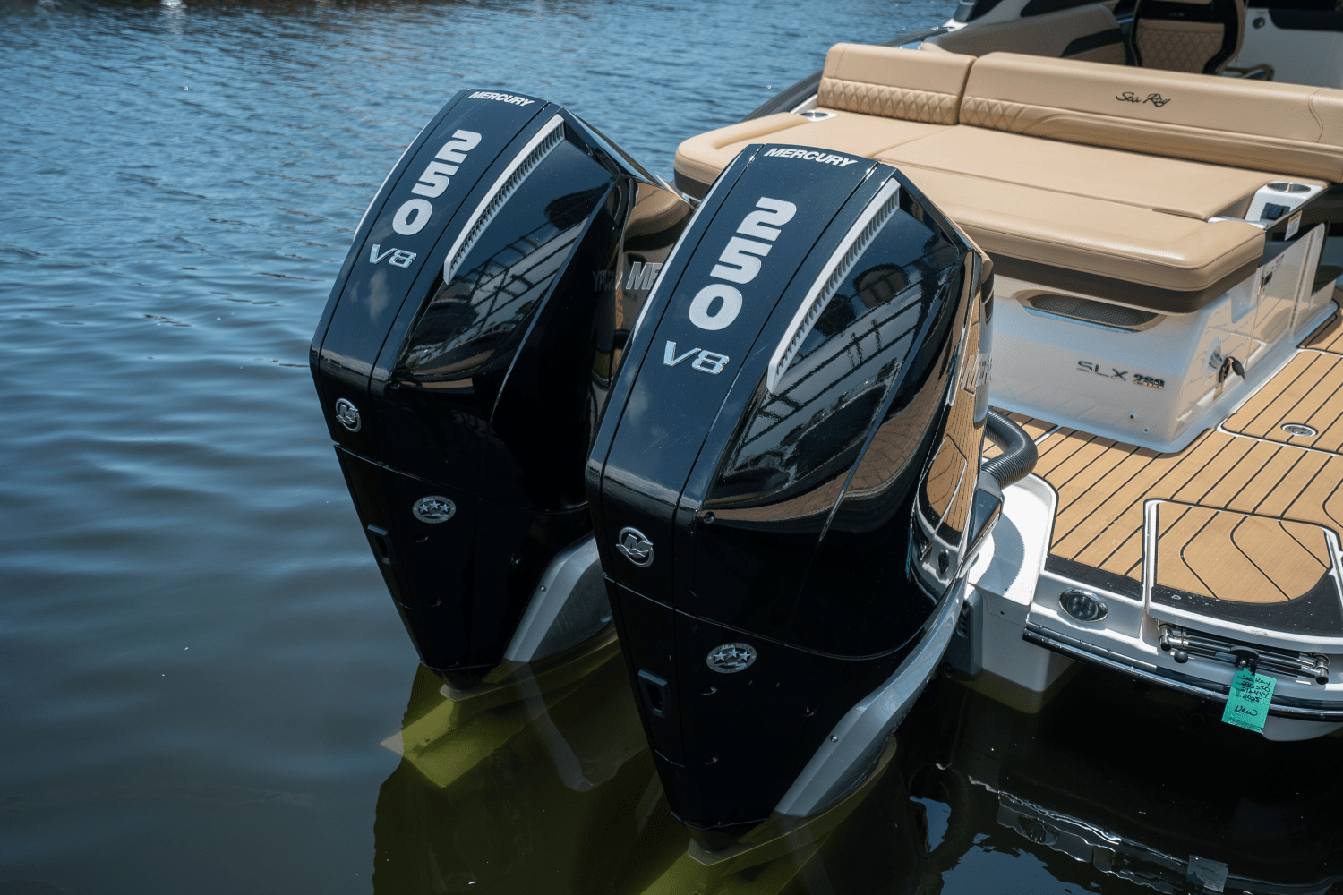 2025 Sea Ray SLX 280 Image Thumbnail #4