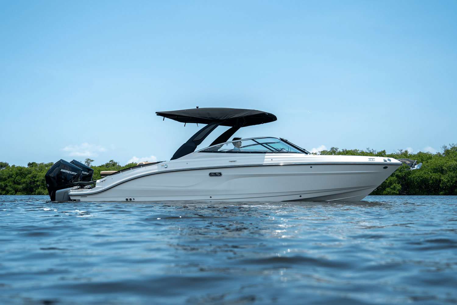 2025 Sea Ray SLX 280 Image Thumbnail #29