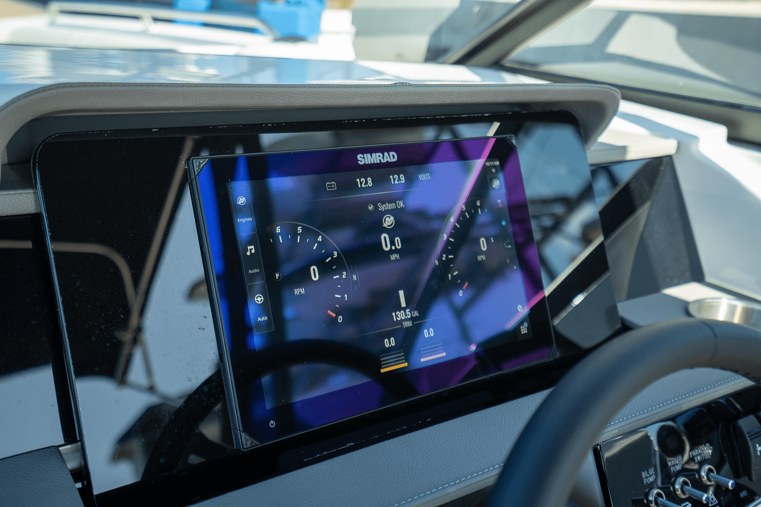 2026 Sea Ray SDX 290 Outboard Image Thumbnail #15