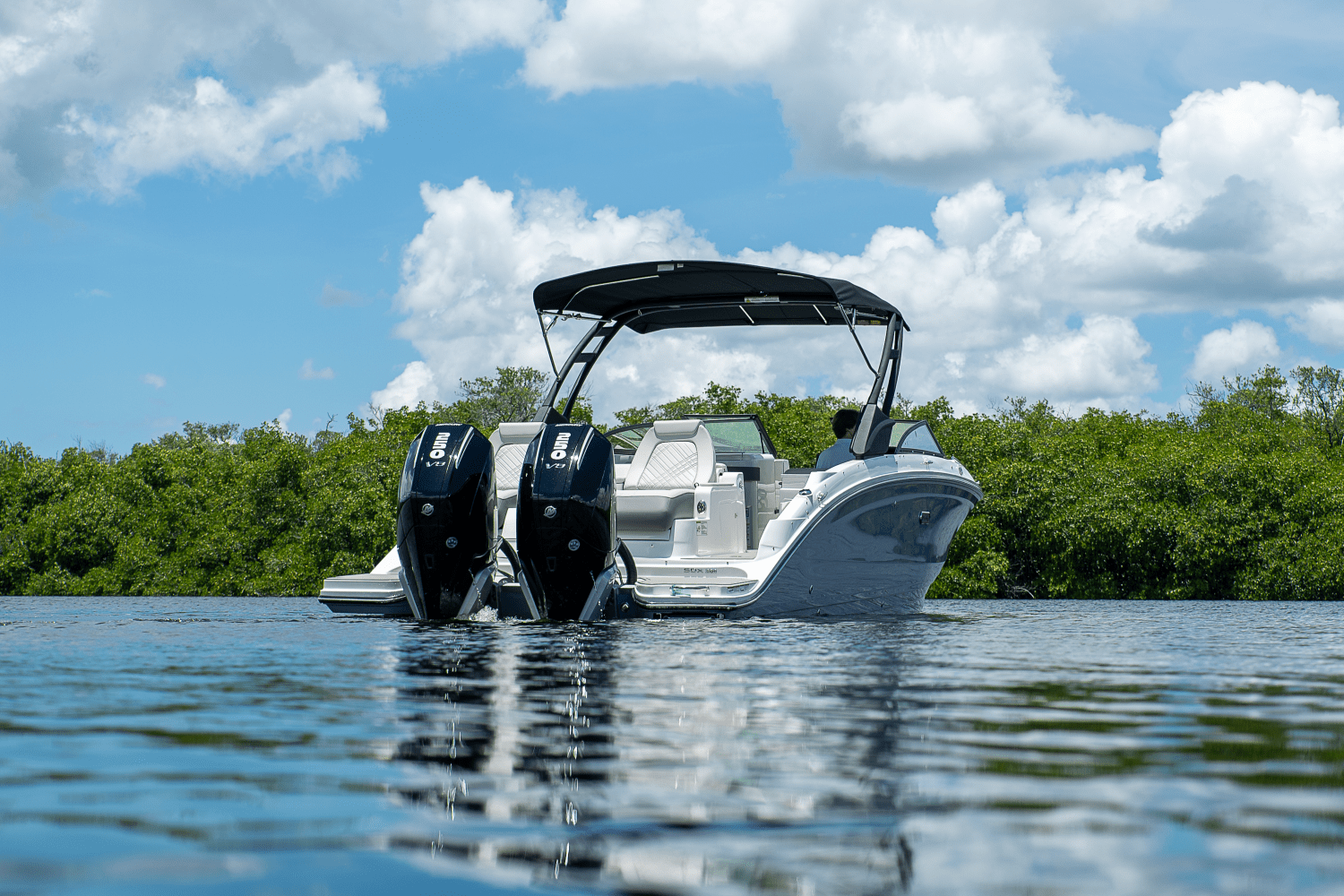 2026 Sea Ray SDX 290 Outboard Image Thumbnail #26