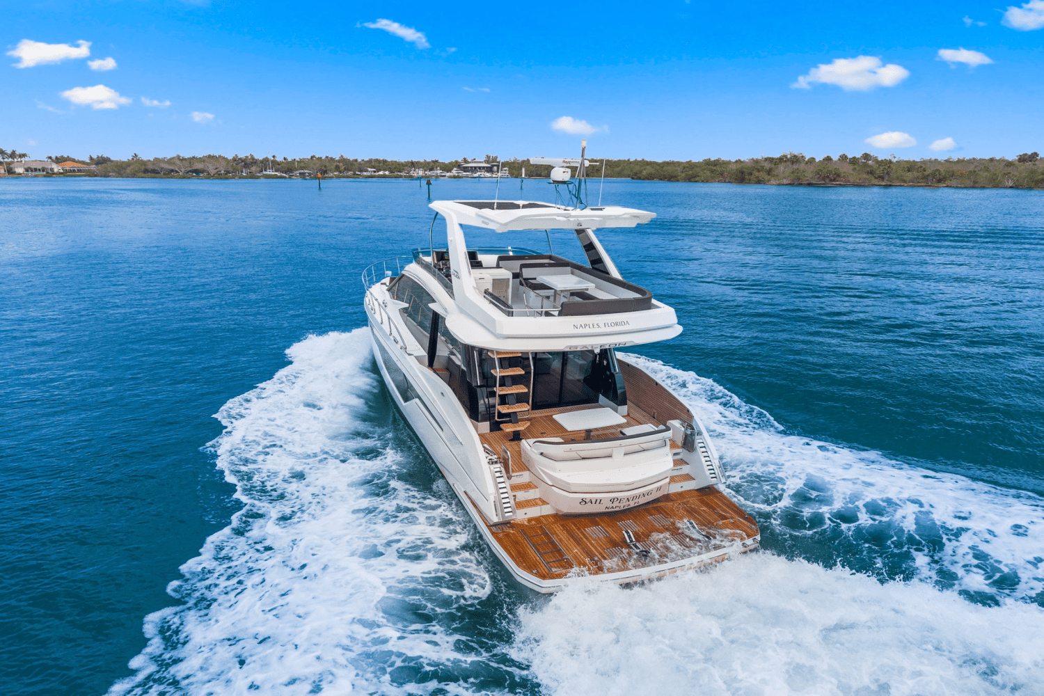 2022 Galeon 500 FLY Image Thumbnail #9