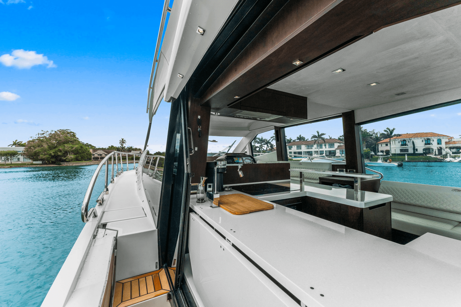 2022 Galeon 500 FLY Image Thumbnail #55
