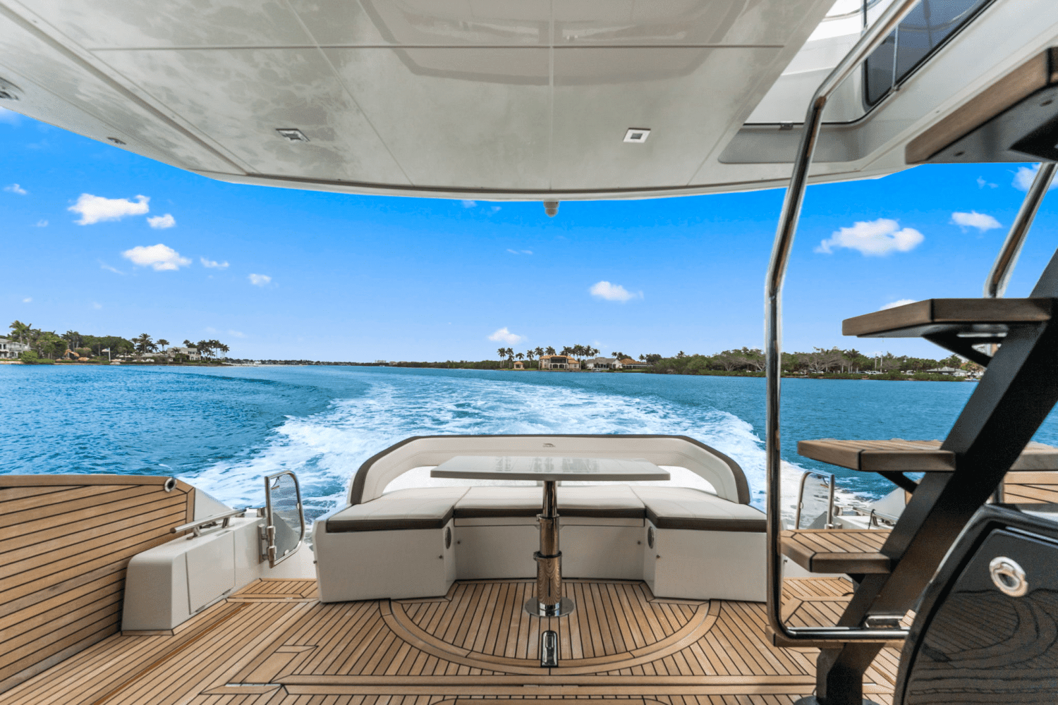 2022 Galeon 500 FLY Image Thumbnail #30