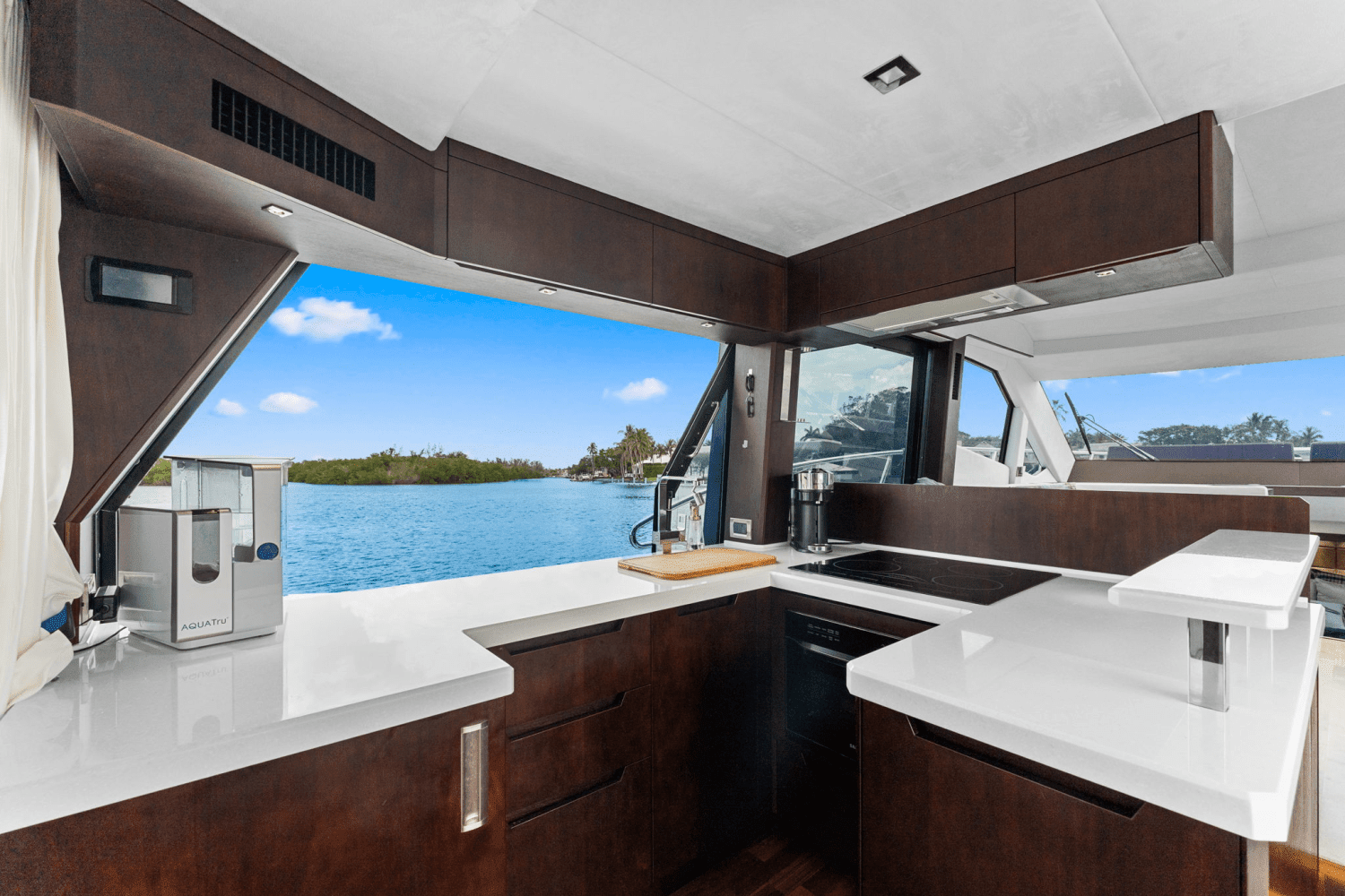 2022 Galeon 500 FLY Image Thumbnail #54