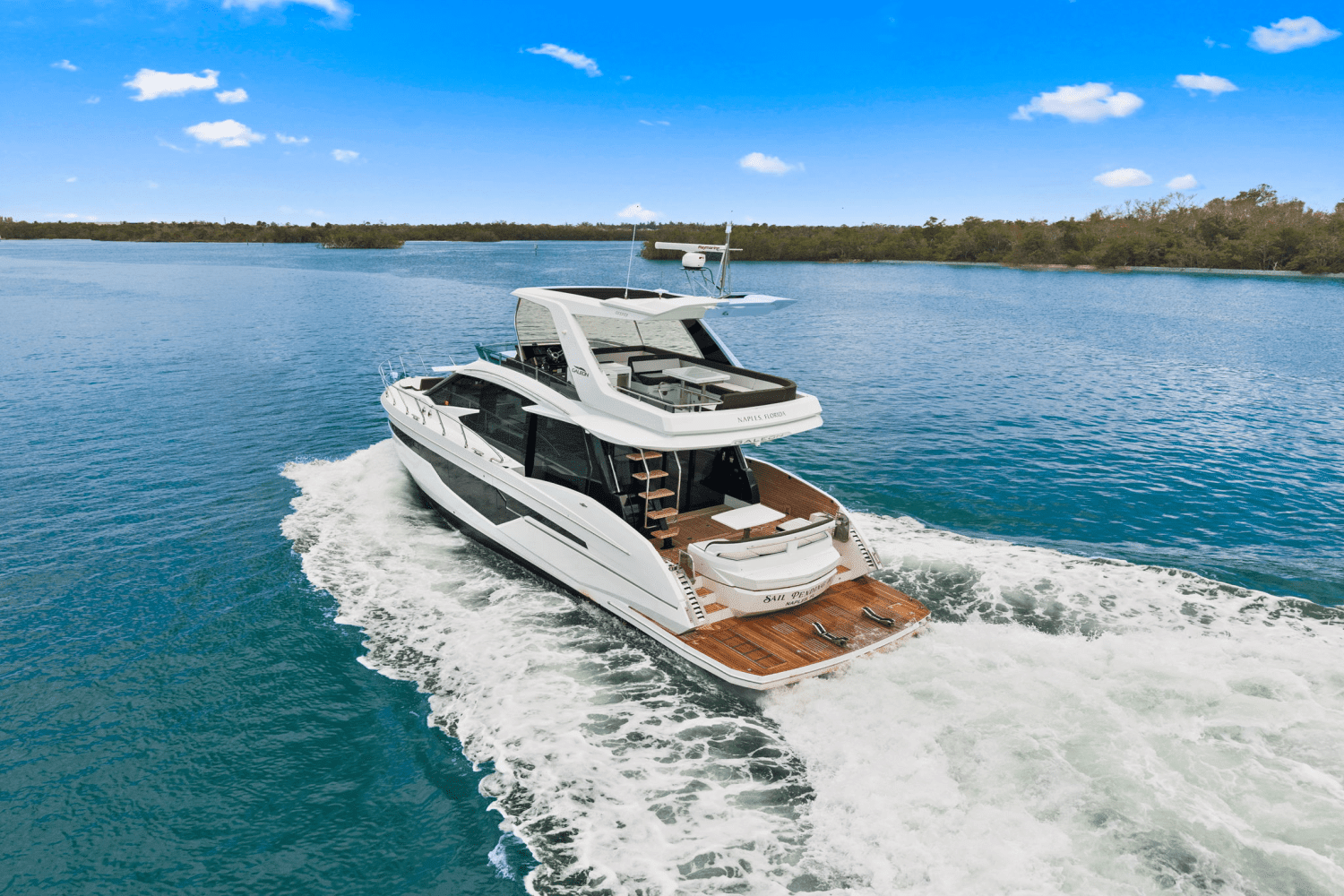2022 Galeon 500 FLY Image Thumbnail #6