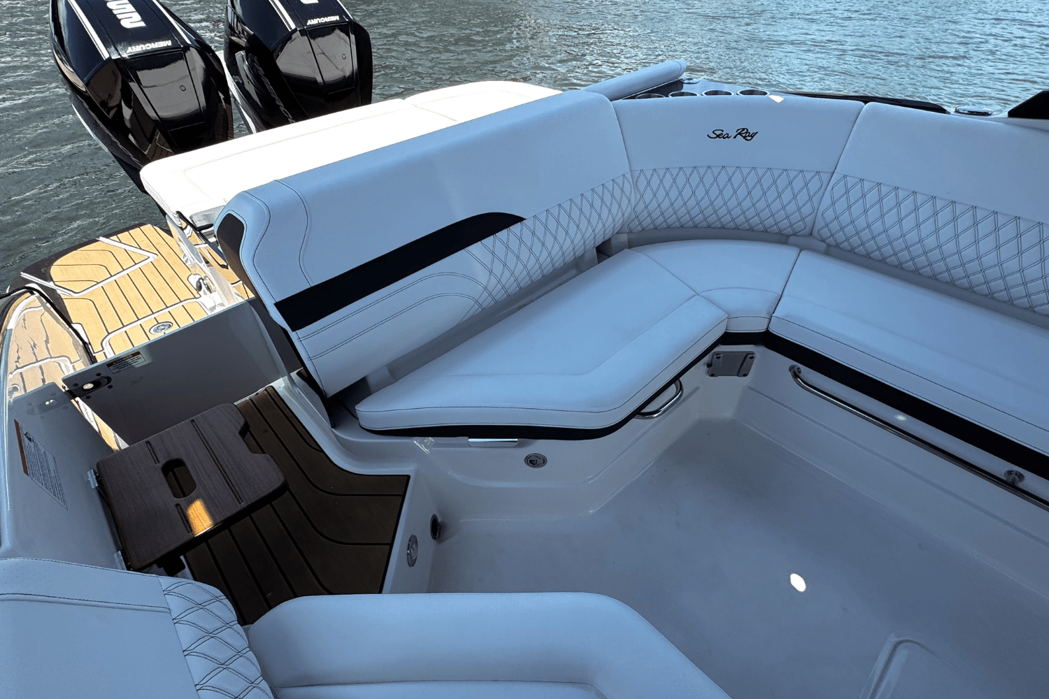 2025 Sea Ray SLX 280 Image Thumbnail #19