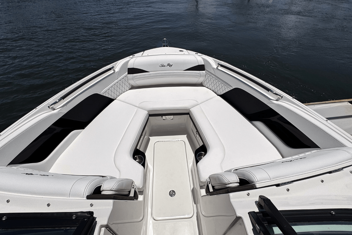 2025 Sea Ray SLX 280 Image Thumbnail #25