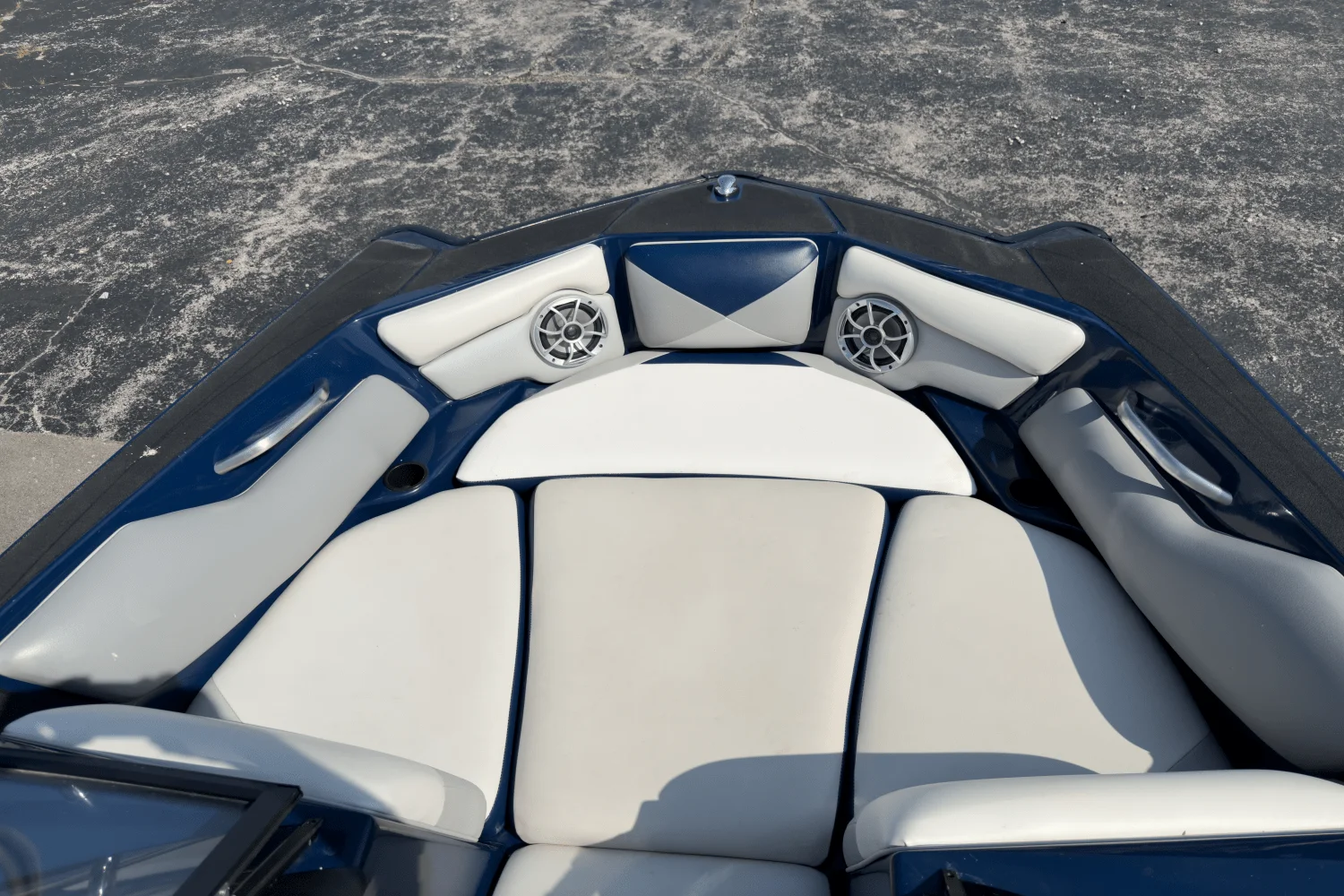 2015 Axis A20 Image Thumbnail #12