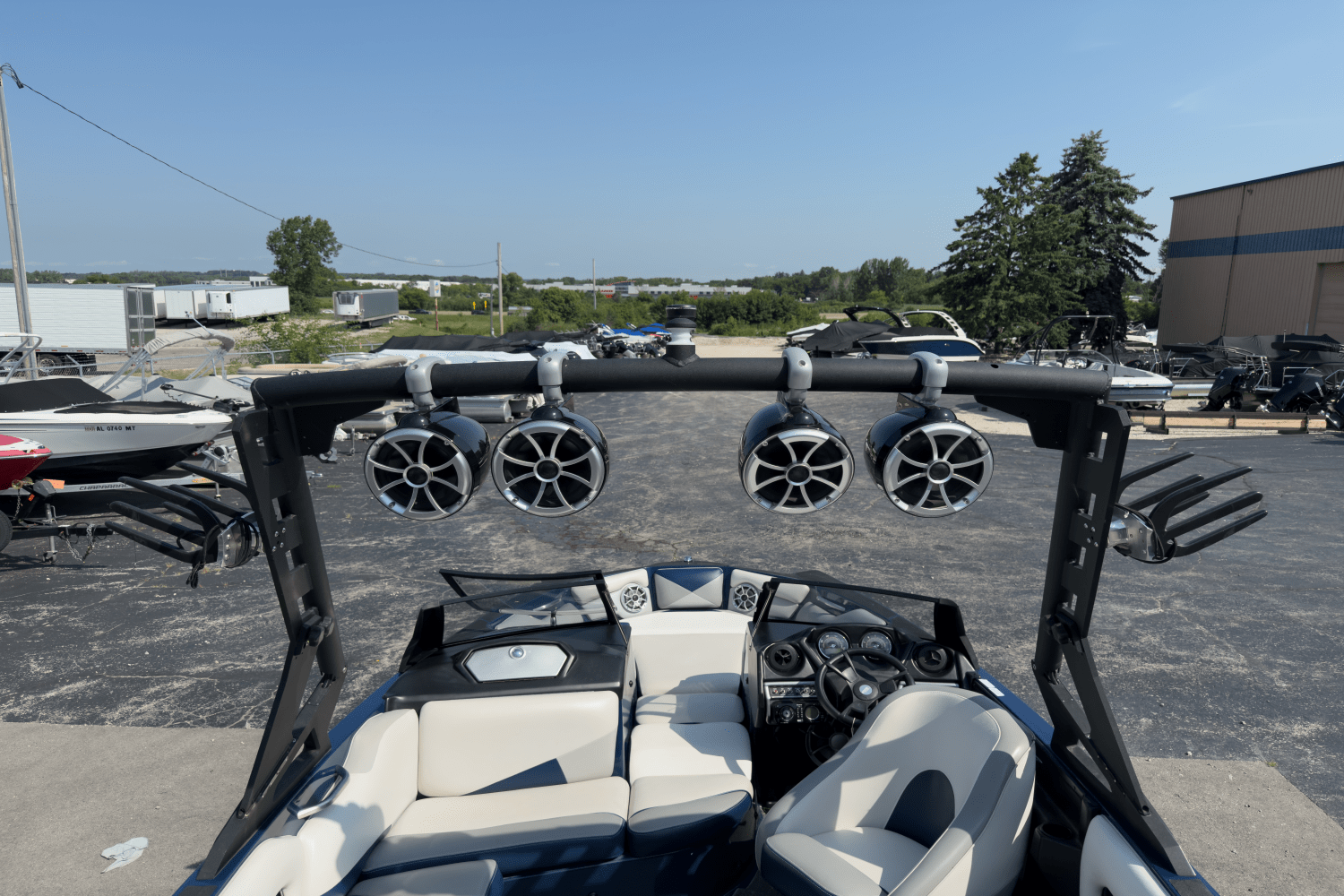 2015 Axis A20 Image Thumbnail #7