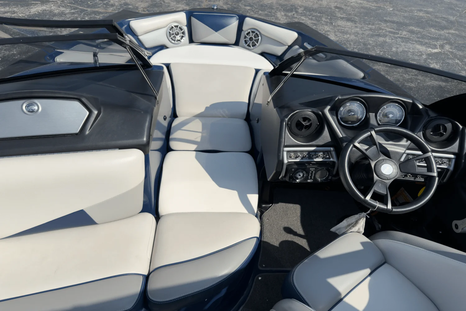 2015 Axis A20 Image Thumbnail #13