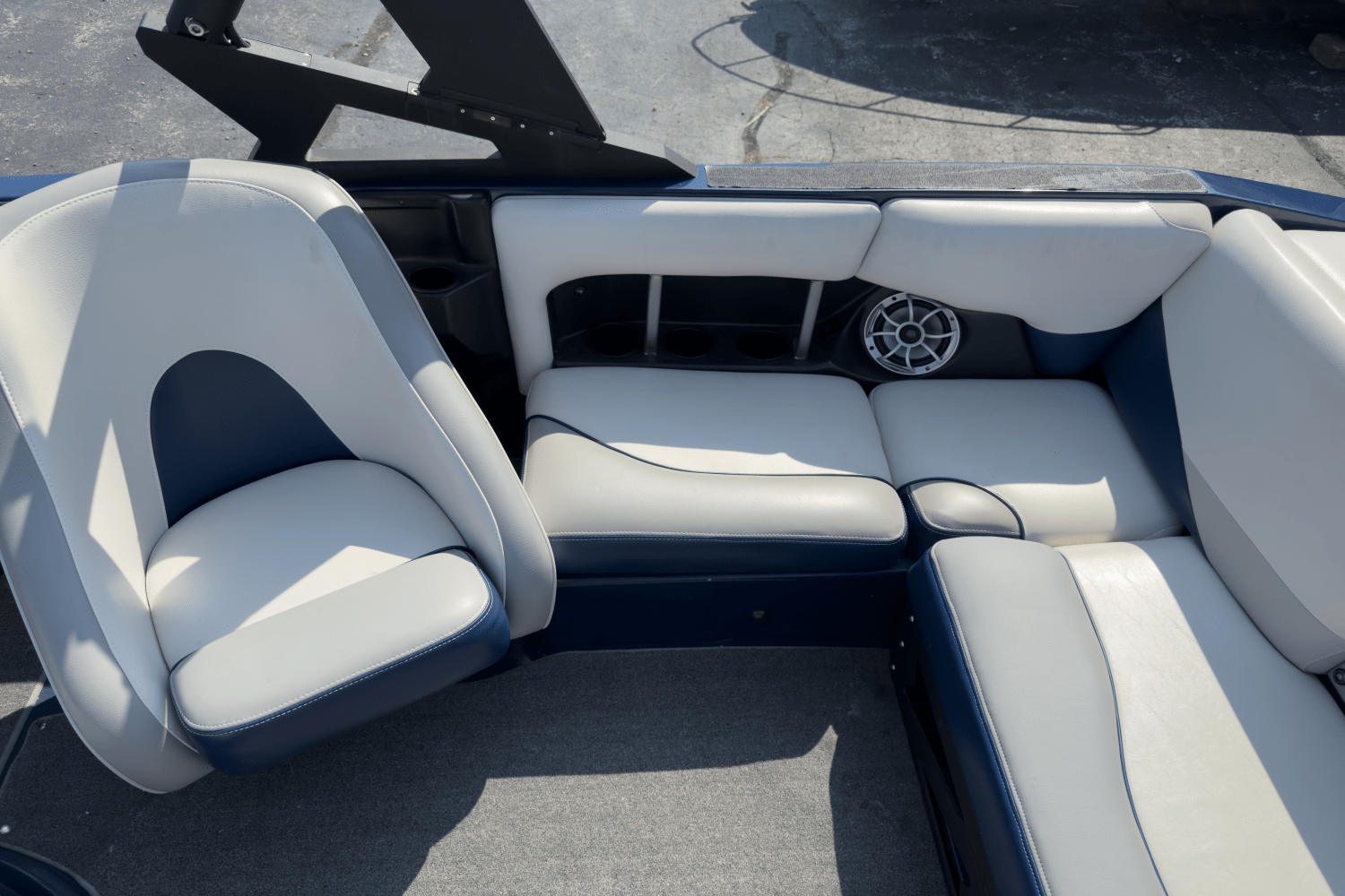 2015 Axis A20 Image Thumbnail #10