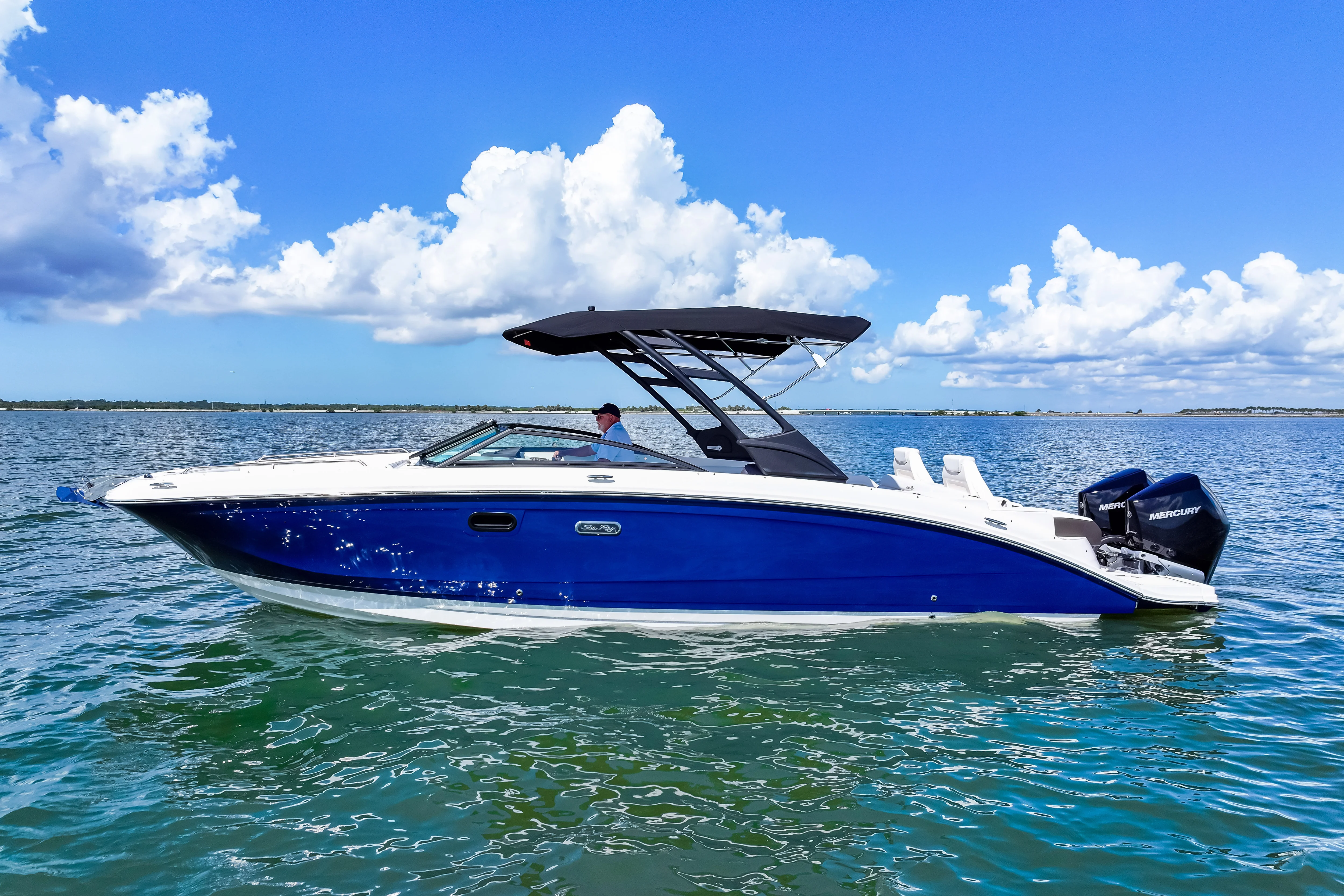 2025 Sea Ray SDX 290 Outboard Image Thumbnail #0