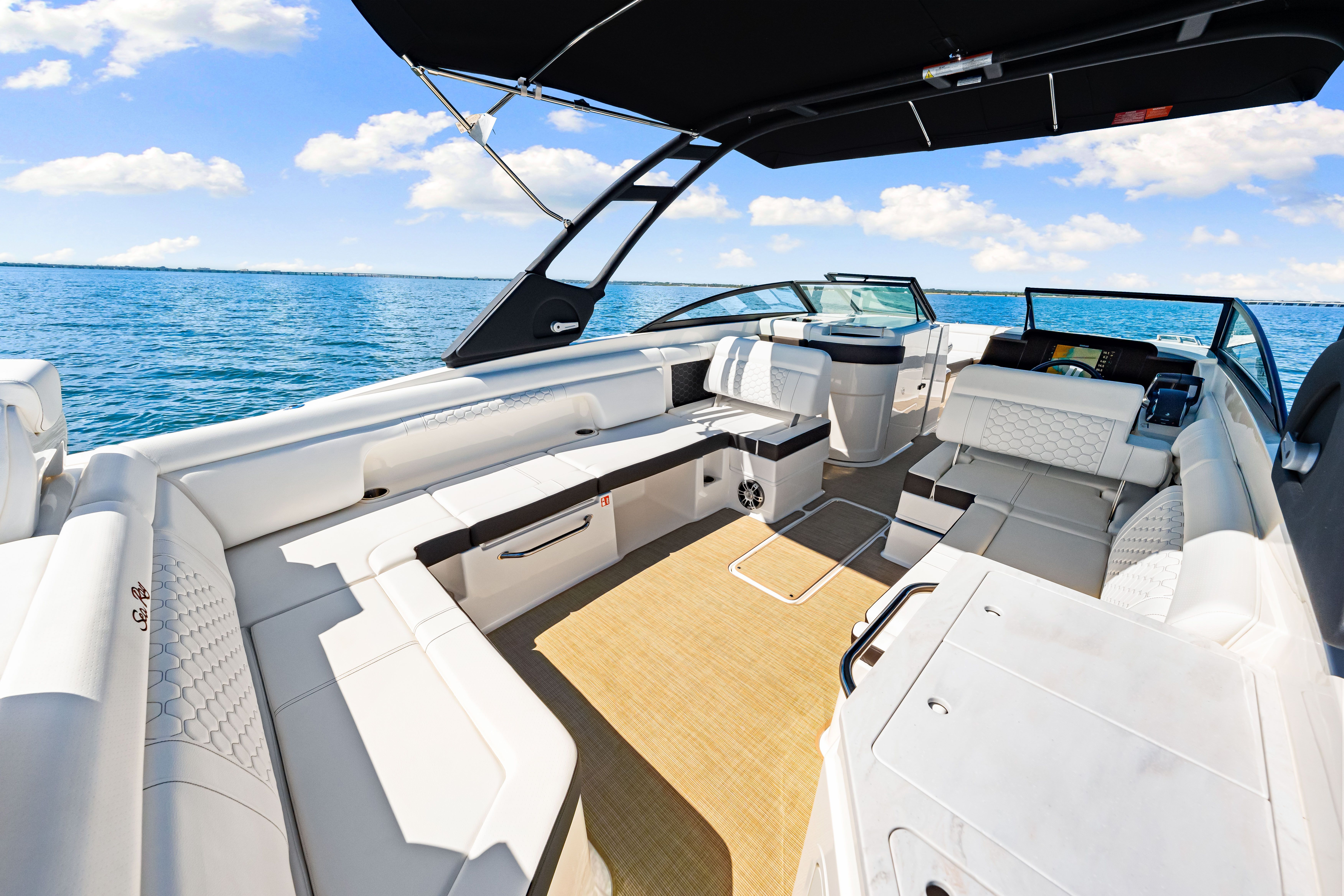 2025 Sea Ray SDX 290 Outboard Image Thumbnail #26