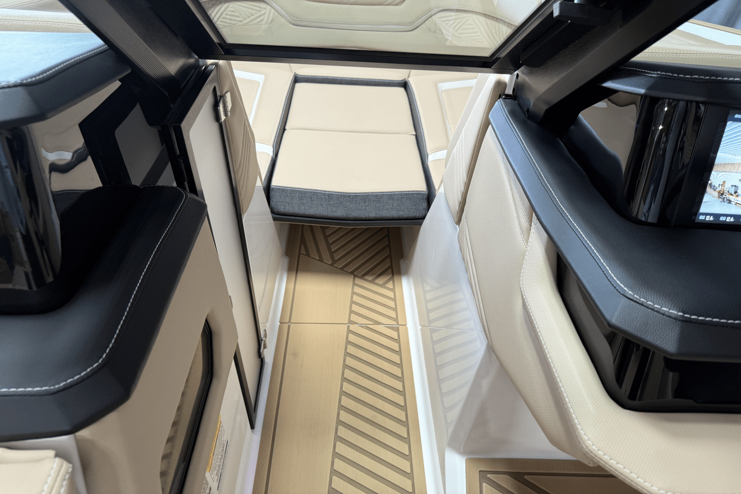 2025 Mastercraft XSTAR Image Thumbnail #88