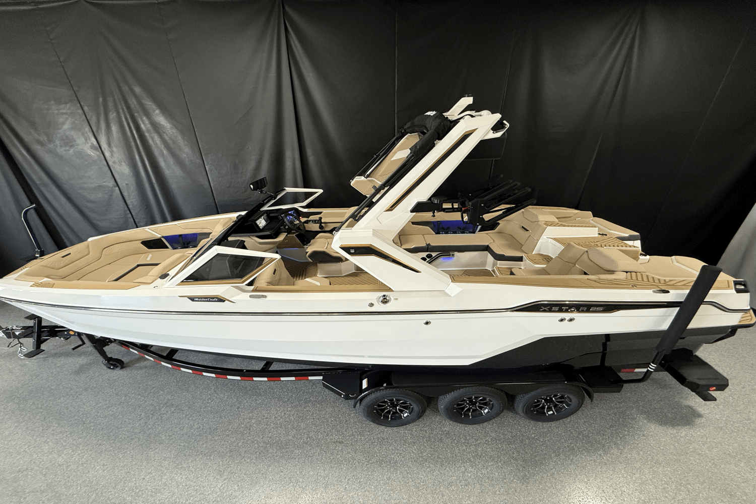 2025 Mastercraft XSTAR Image Thumbnail #1