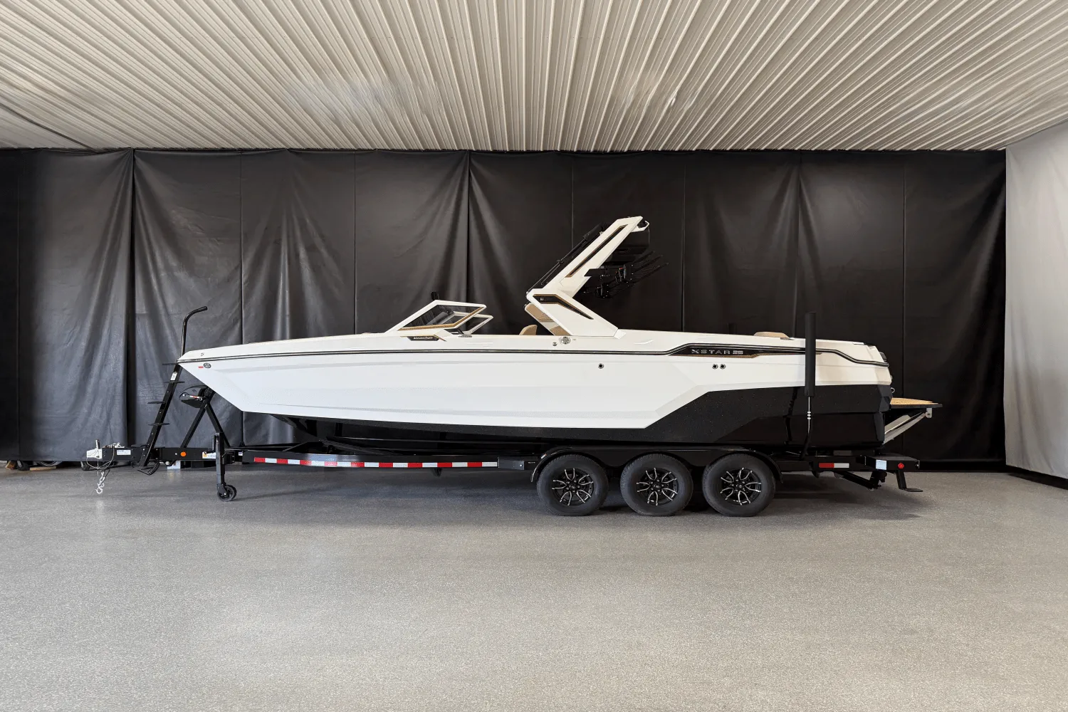 2025 Mastercraft XSTAR