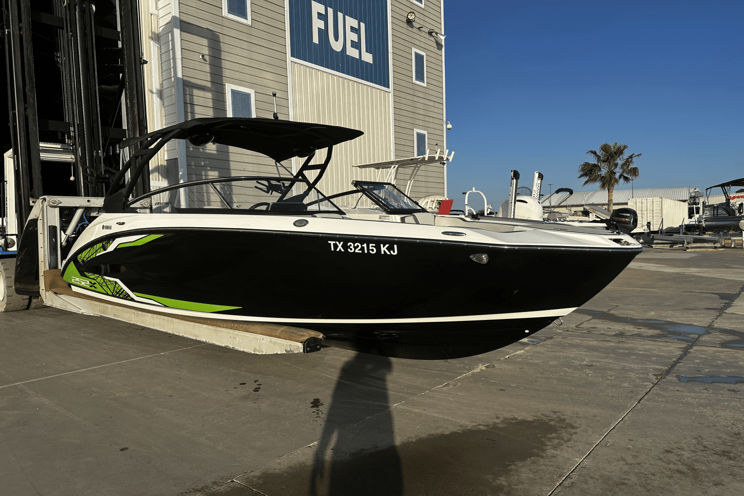 2021 Yamaha 252 XE Image Thumbnail #1