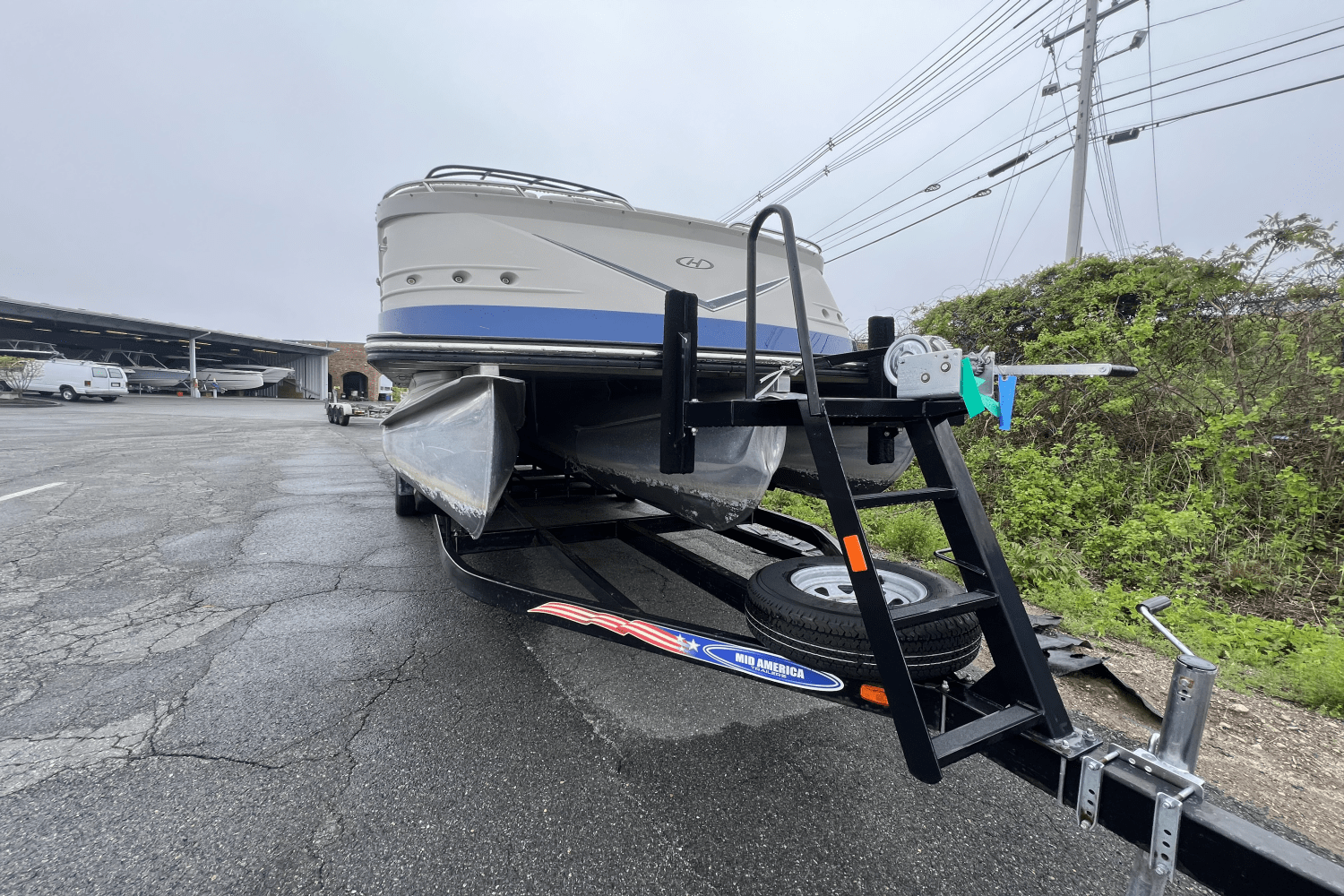 2016 Harris V 270 Image Thumbnail #3