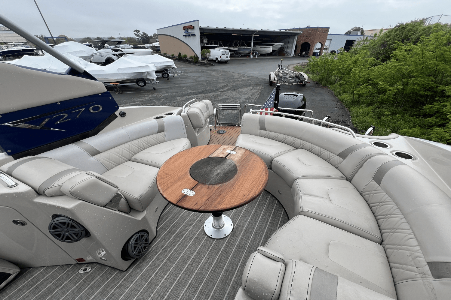 2016 Harris V 270 Image Thumbnail #18