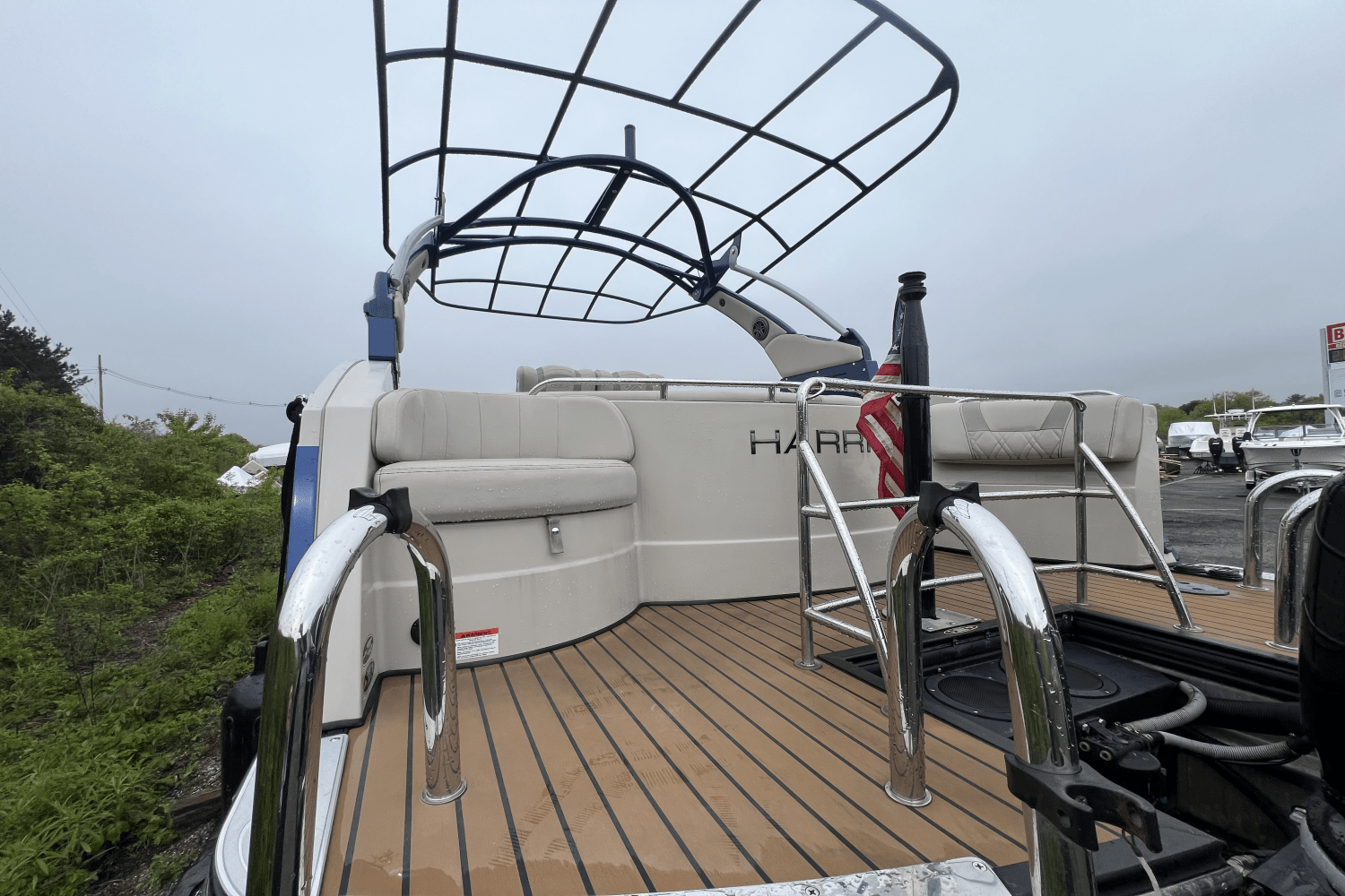 2016 Harris V 270 Image Thumbnail #7
