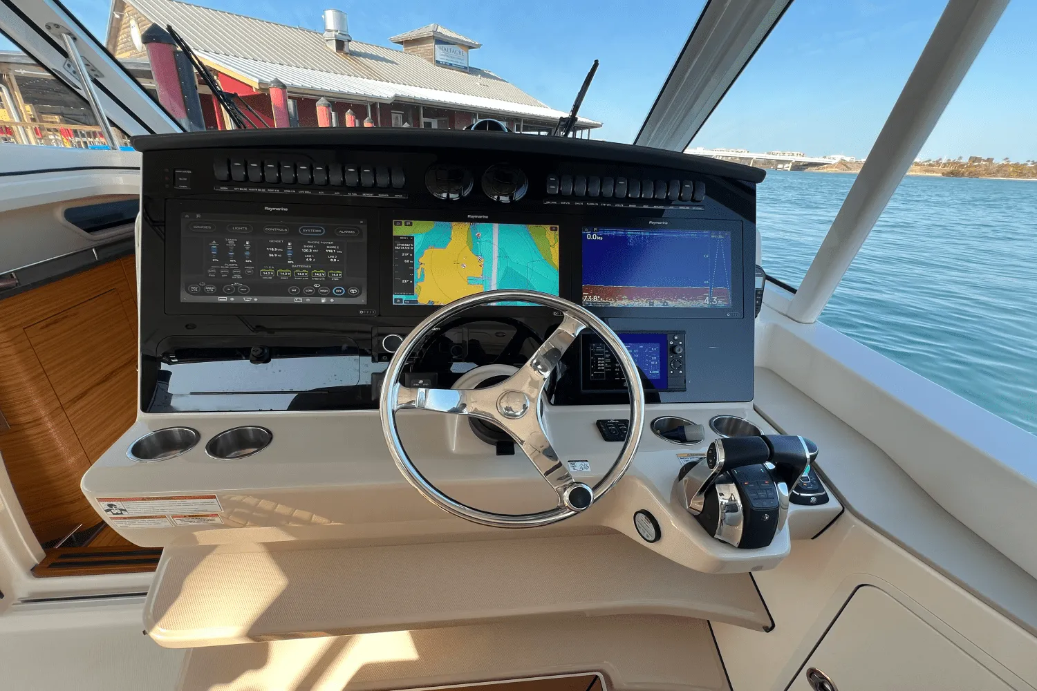 2020 Boston Whaler 380 REALM Image Thumbnail #18