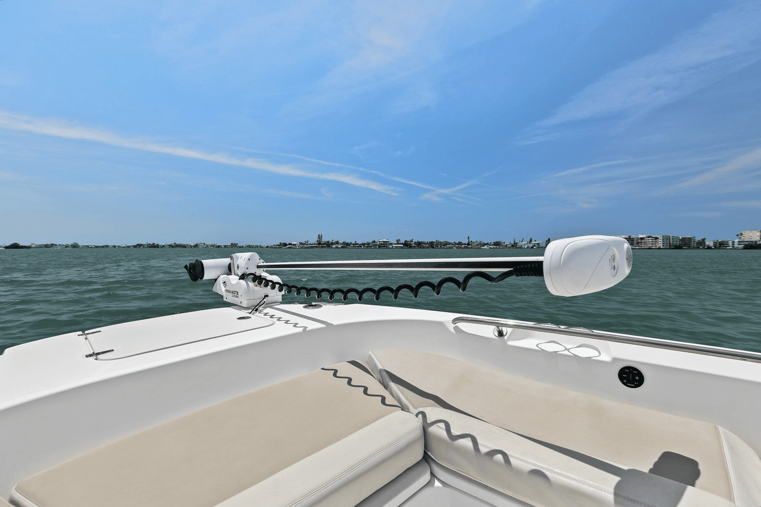 2020 Boston Whaler 270 DAUNTLESS Image Thumbnail #24