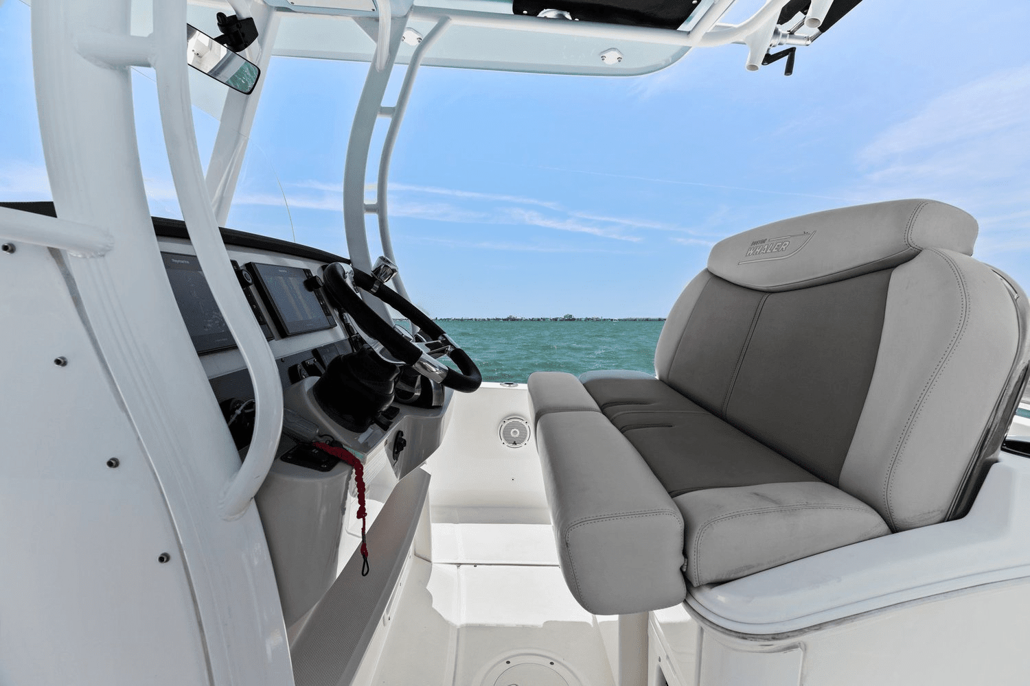 2020 Boston Whaler 270 DAUNTLESS Image Thumbnail #39