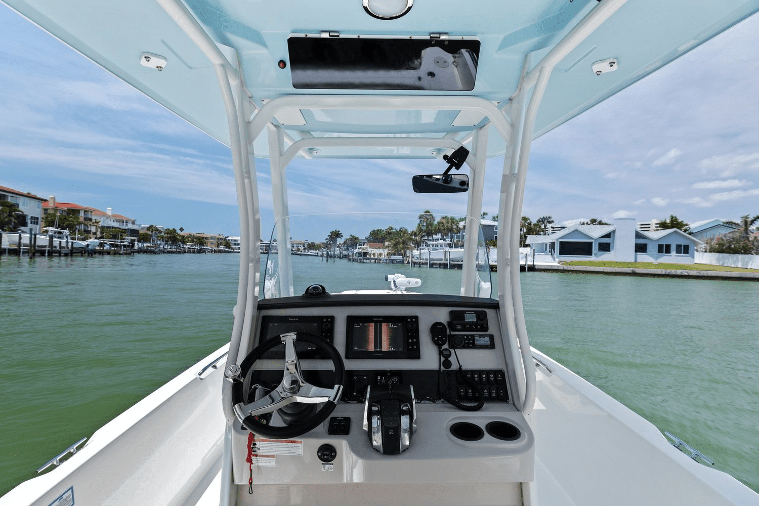 2020 Boston Whaler 270 DAUNTLESS Image Thumbnail #42