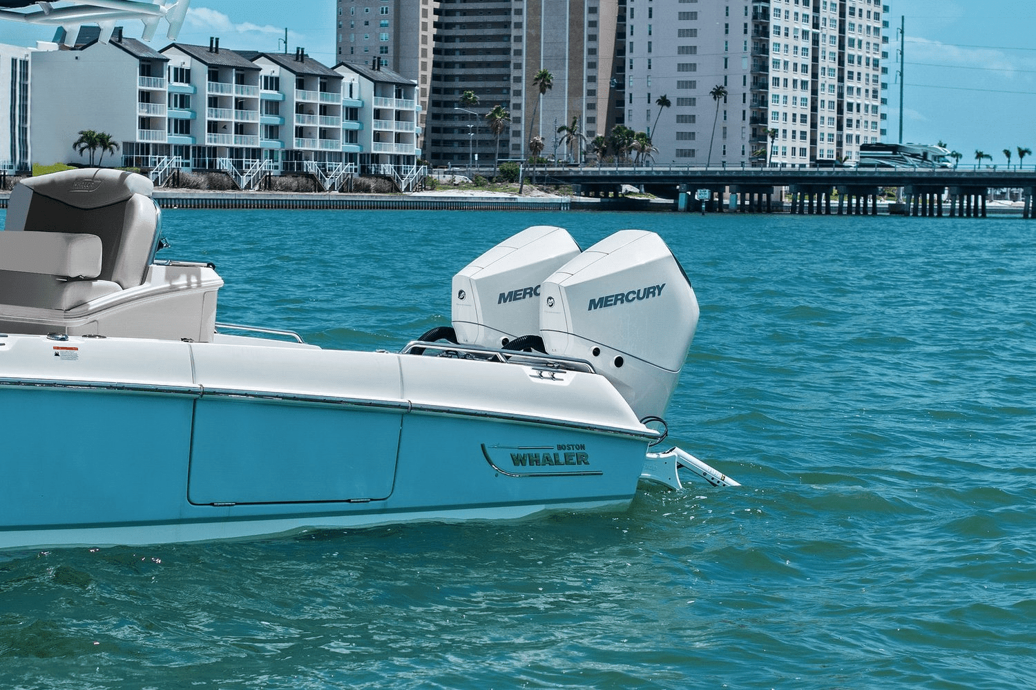 2020 Boston Whaler 270 DAUNTLESS Image Thumbnail #12
