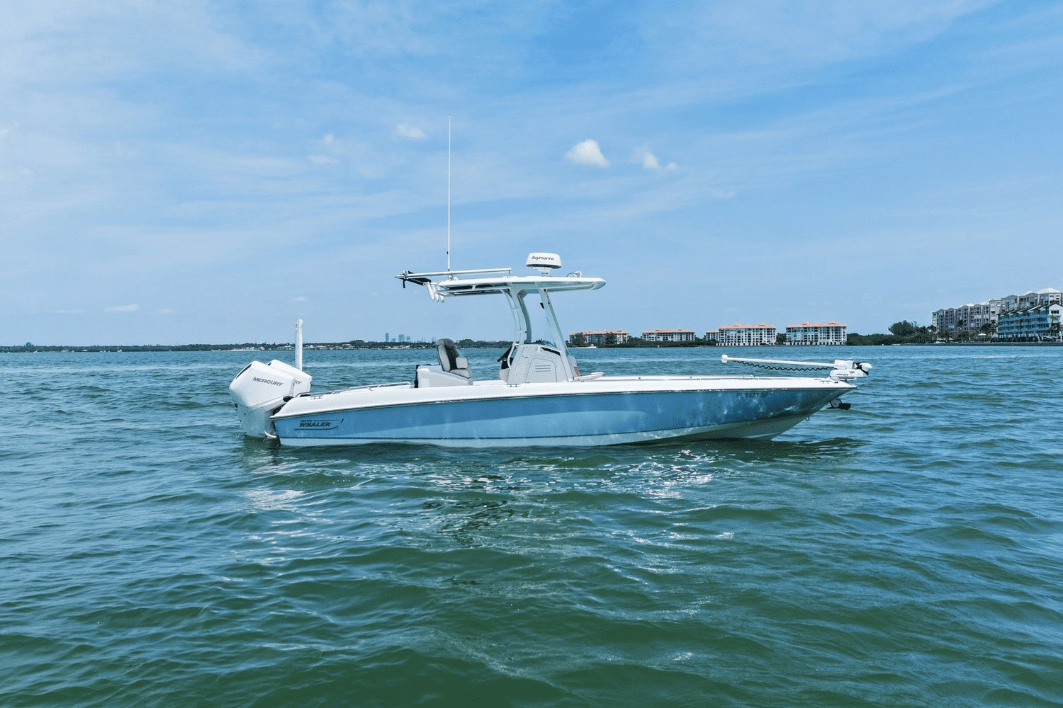 2020 Boston Whaler 270 DAUNTLESS Image Thumbnail #26