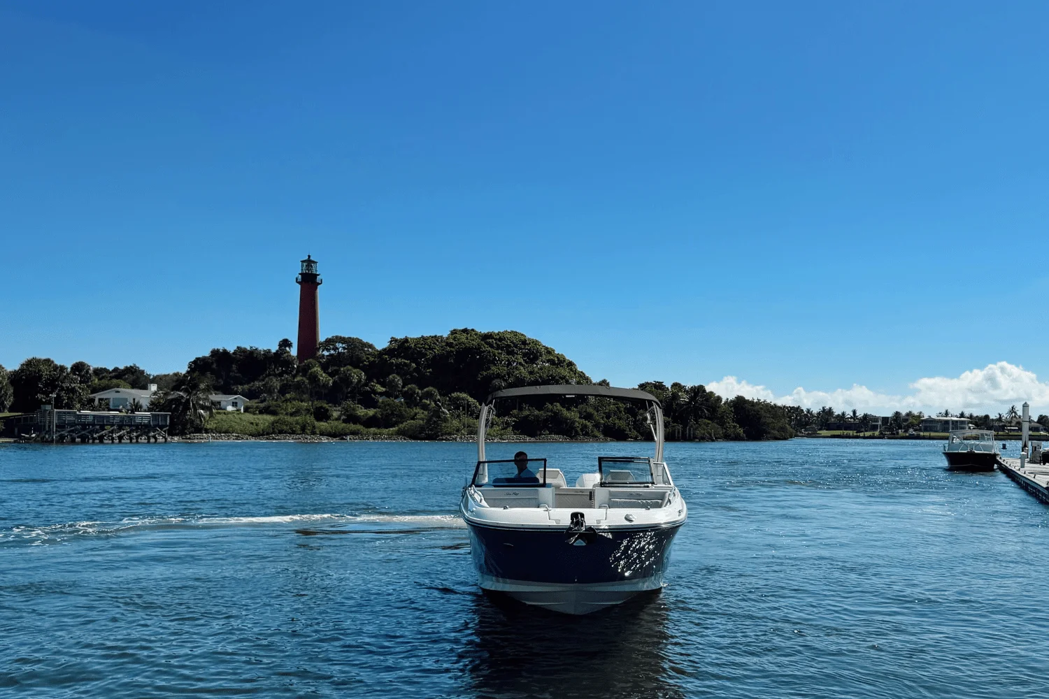 2026 Sea Ray SDX 290 Outboard Image Thumbnail #1