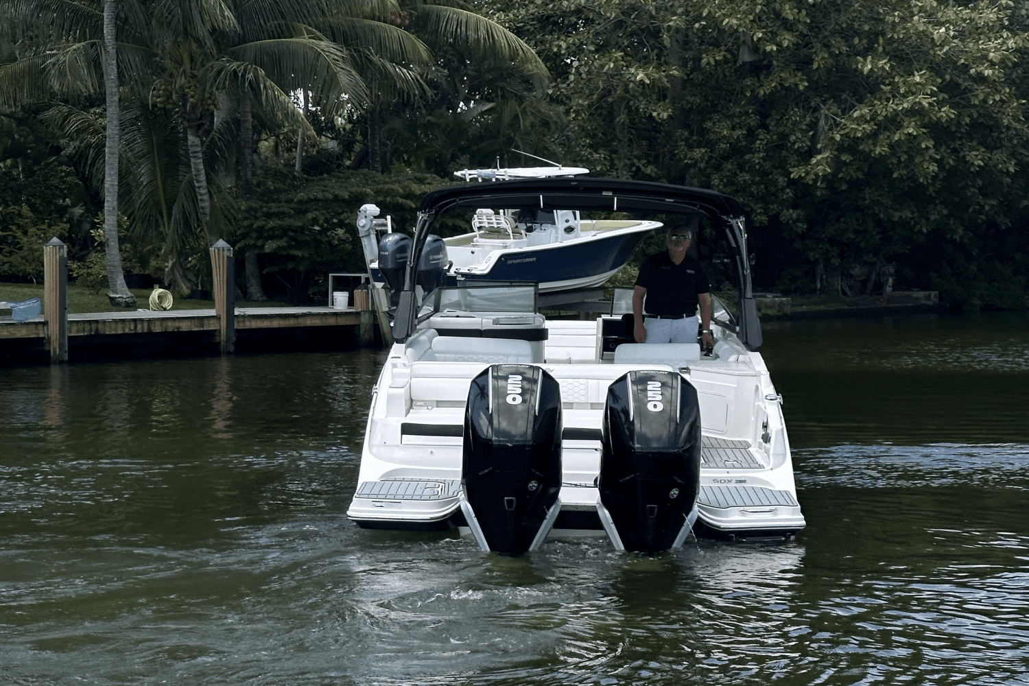 2021 Sea Ray SDX 290 Outboard Image Thumbnail #8
