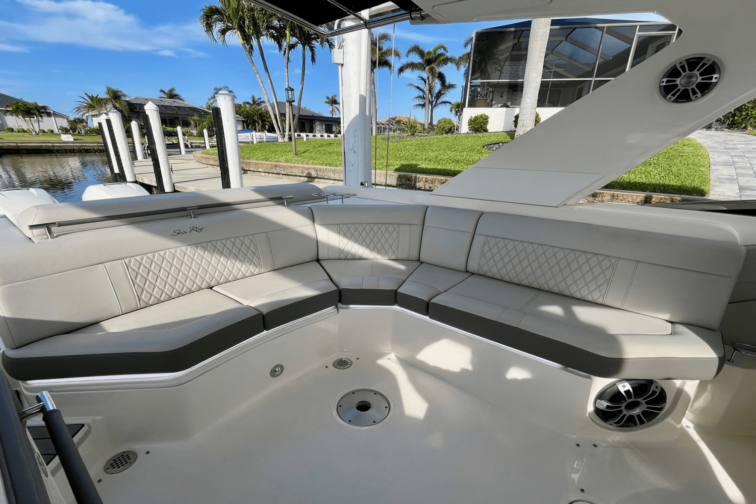 2023 Sea Ray 310 SLX-OB Image Thumbnail #17