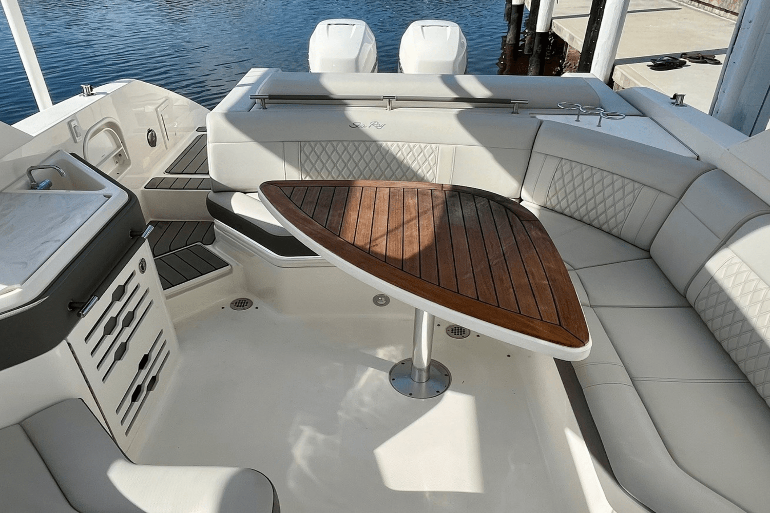 2023 Sea Ray 310 SLX-OB Image Thumbnail #16