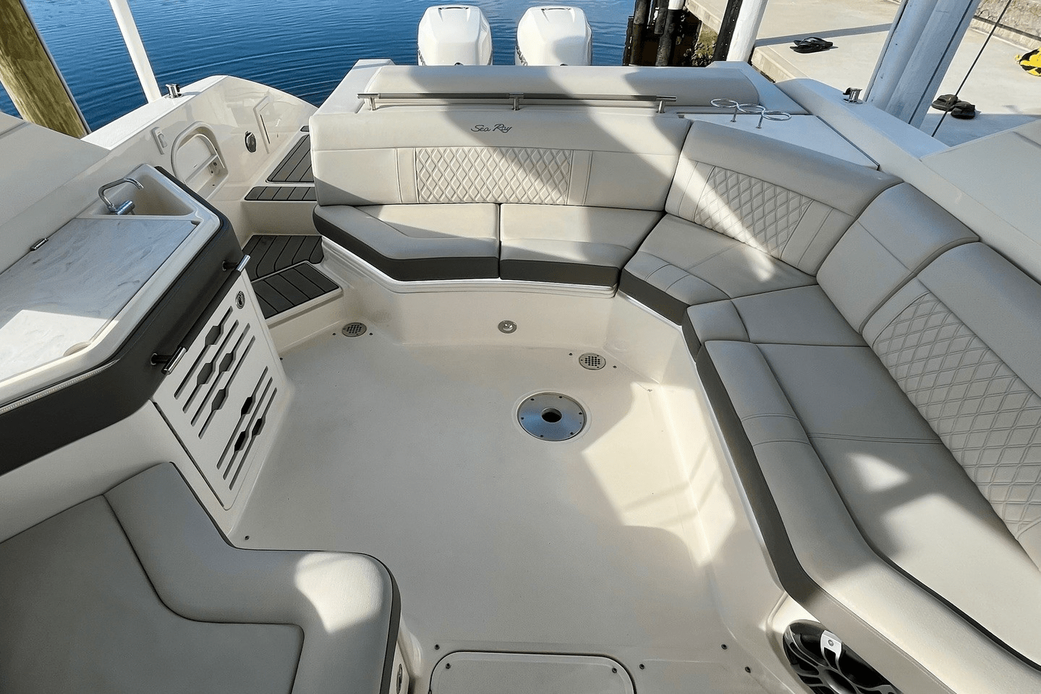 2023 Sea Ray 310 SLX-OB Image Thumbnail #18