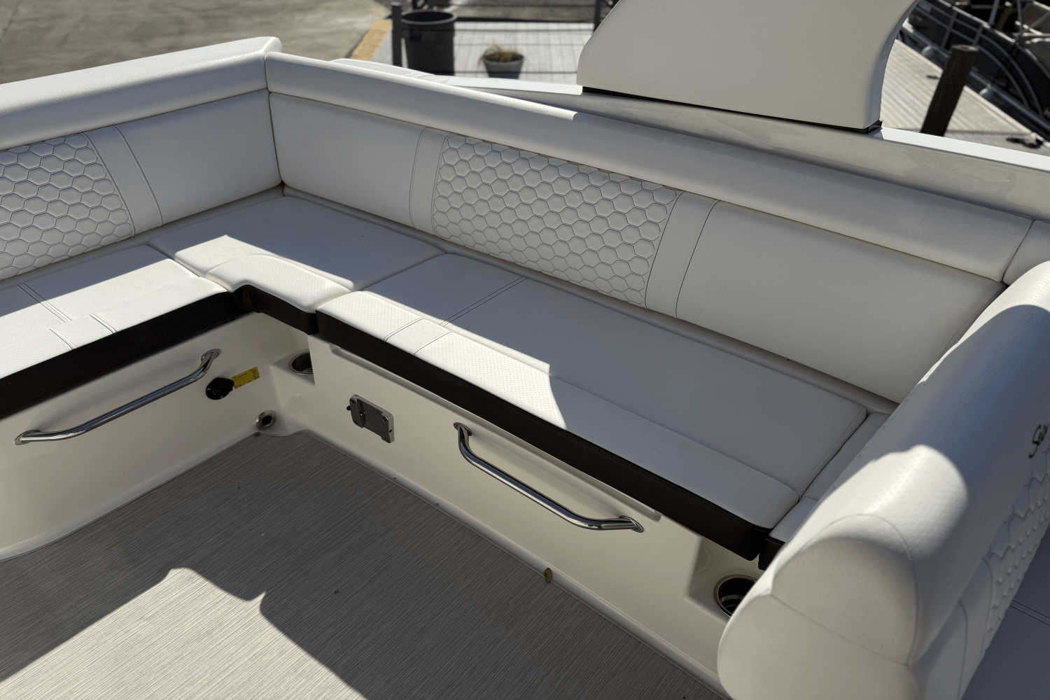 2019 Sea Ray SDX 270 OUTBOARD Image Thumbnail #21