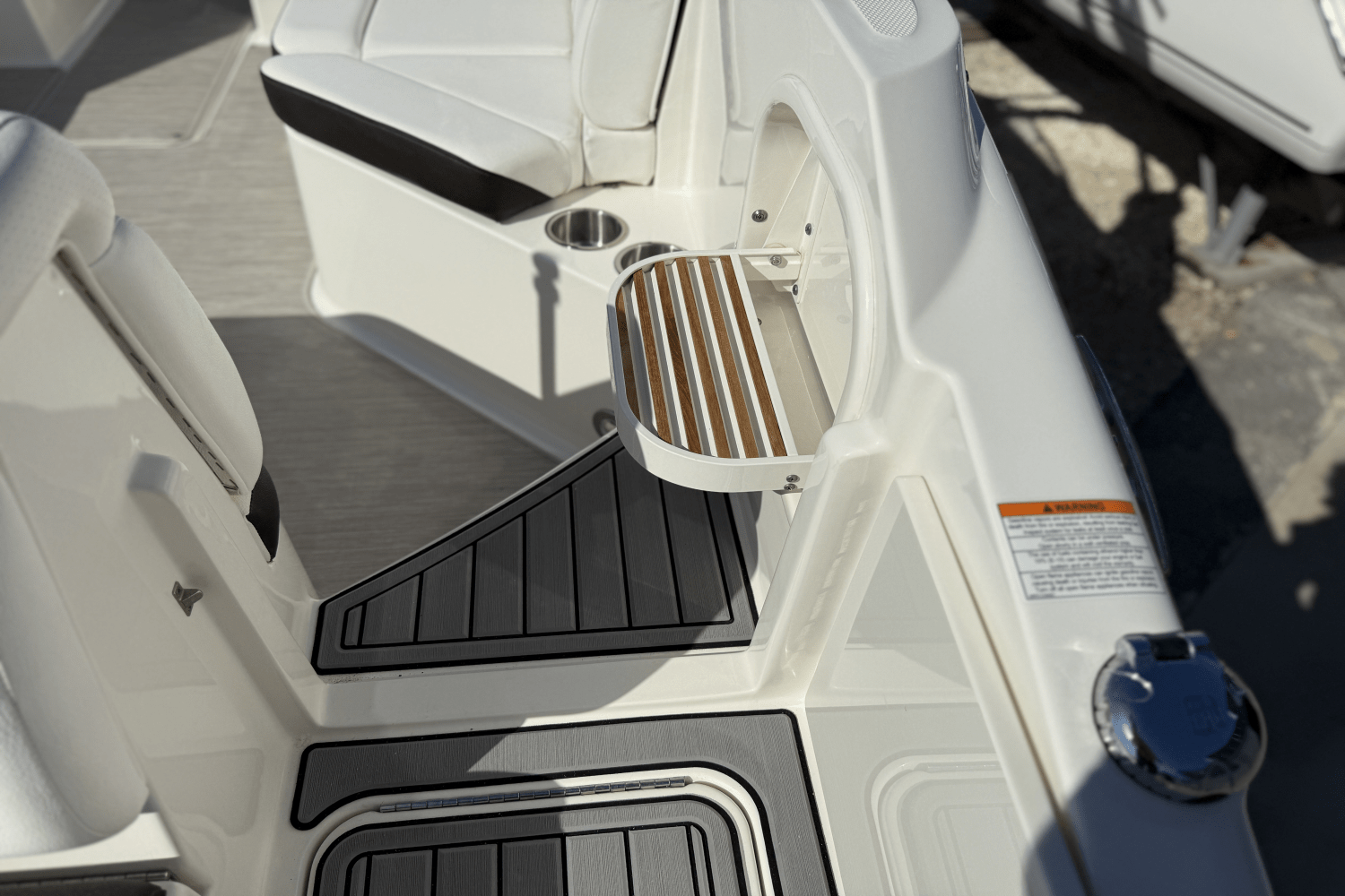 2019 Sea Ray SDX 270 OUTBOARD Image Thumbnail #18